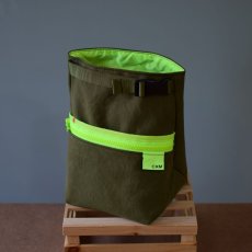 Ad olive/Neon yellow