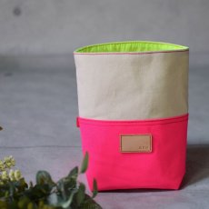 Hampu/Neon pink