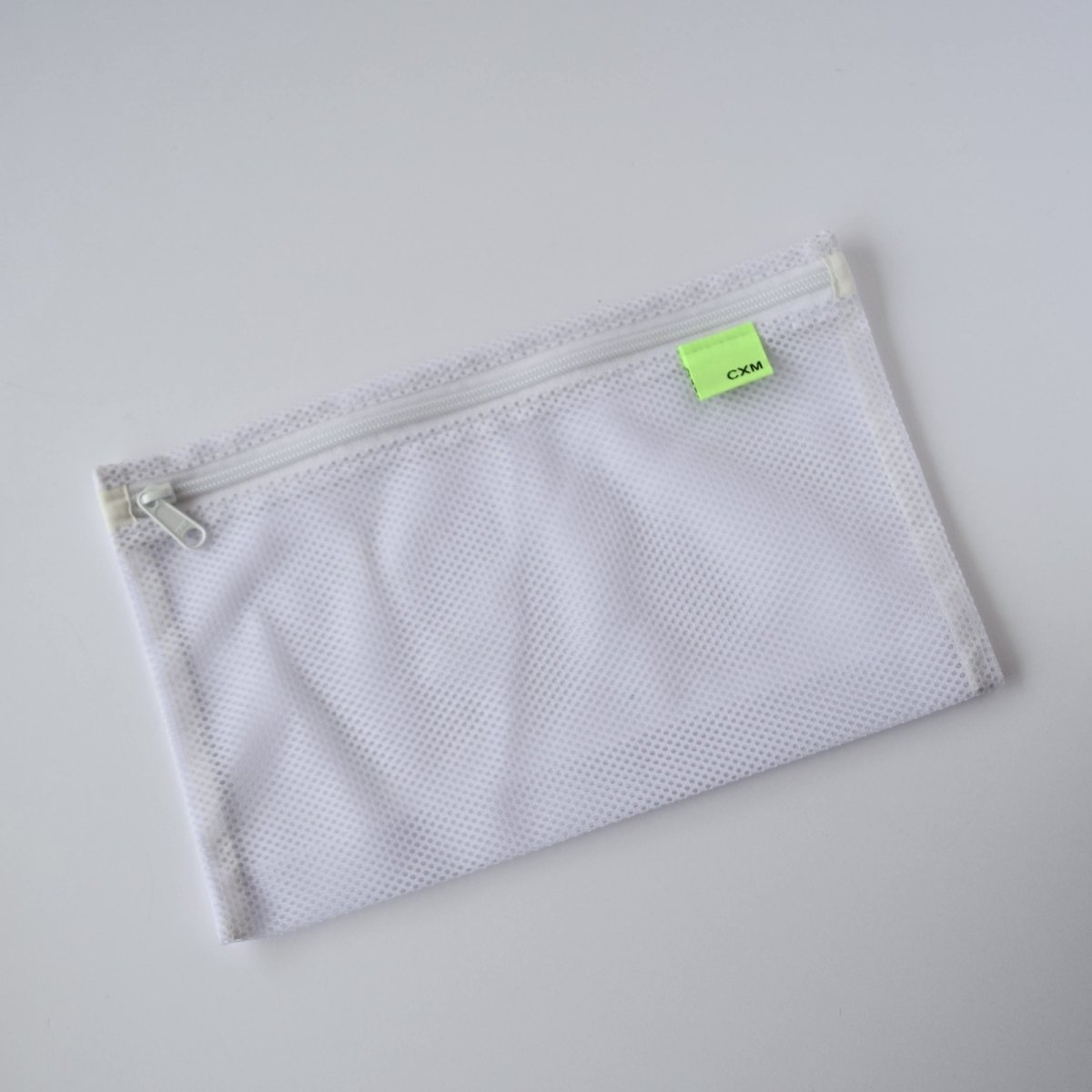 画像1: FLEXBLE POUCH / MESH white (1)
